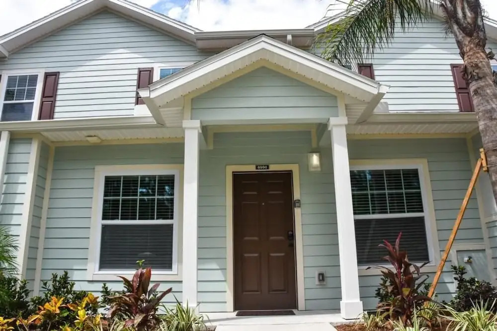 July Special Close to Disney WL 3 bed ID: 240128