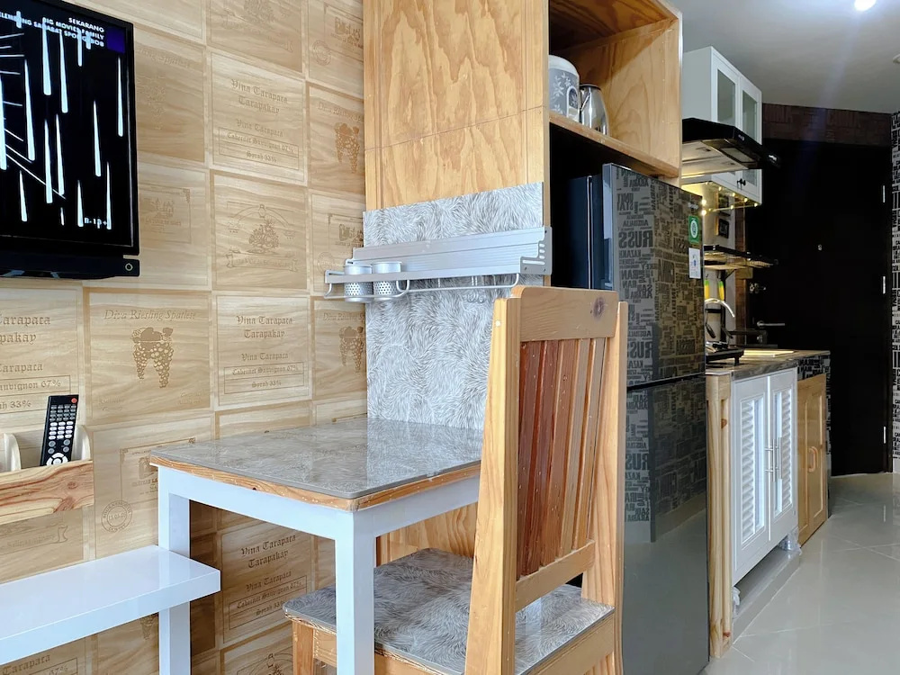 Beautifully Designed And Homey 1Br Apartment Mustika Golf Residence