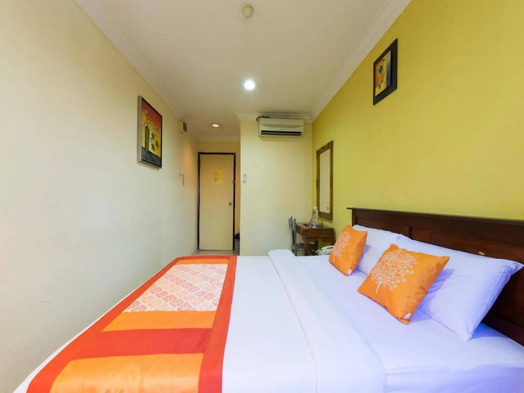OYO Rooms Pudu Indian Temple