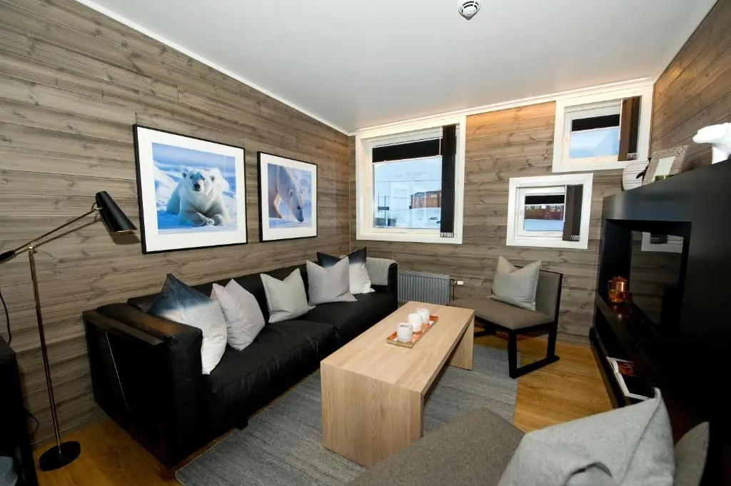 Svalbard Hotell | Polfareren