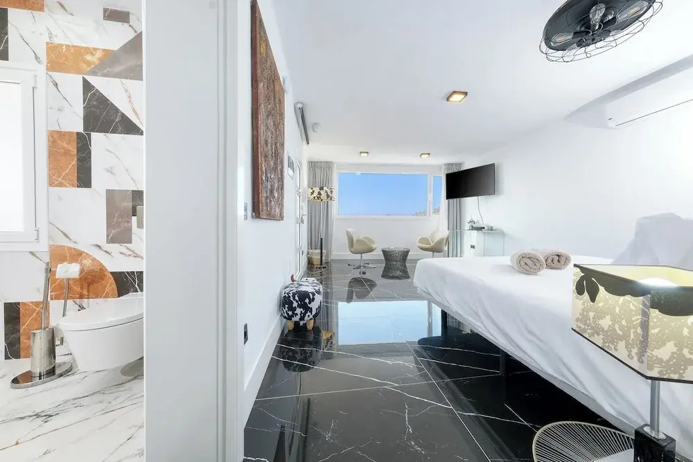 Casa Serena 10 Boutique- Adults Only-Breakfast Included