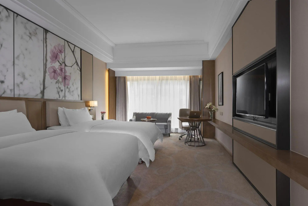 Vienna International Hotel (Loudi Stadium)