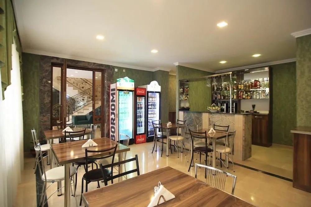 Hotel Taia