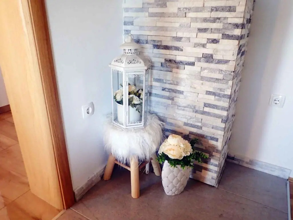 Apartment in Jasenice 42083