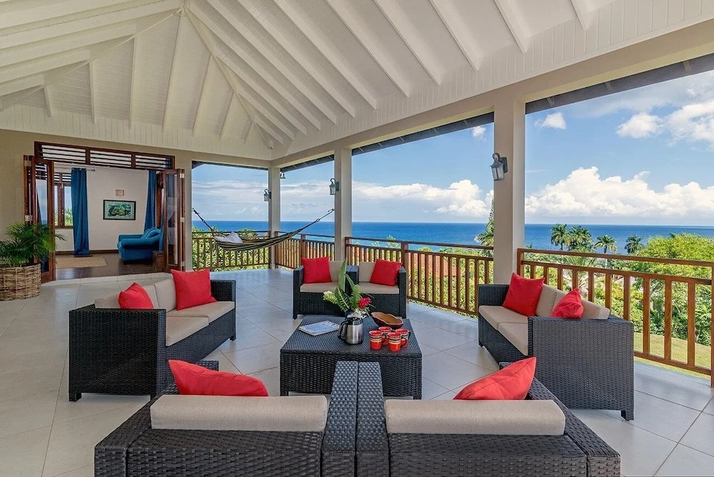 Kanowa , Fully Staffed With Panoramic Views 4 Bedroom Villa