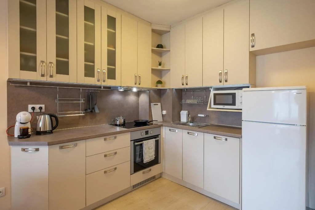 APT 32 near Mall of Sofia & Metro Station