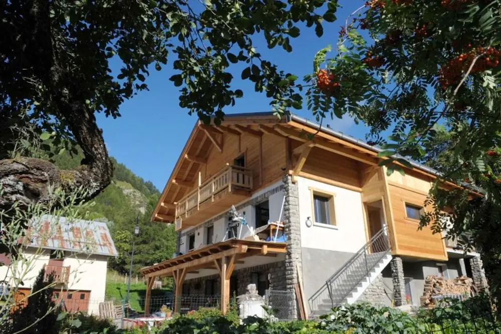 Apartment With 4 Bedrooms In Valloire With Wonderful Mountain View Furnished Garden And Wifi