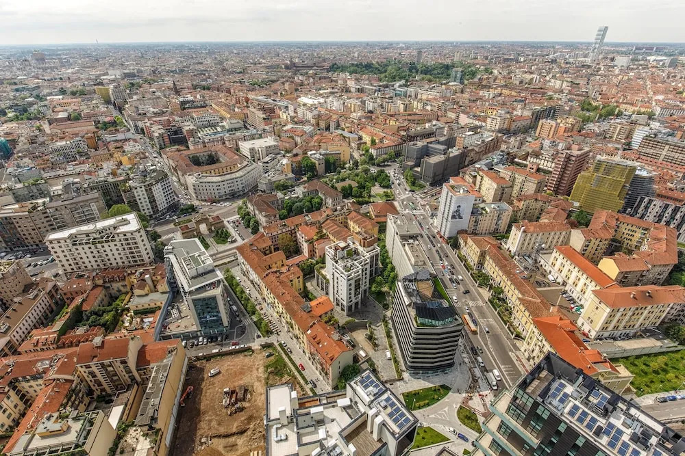 Stylish elegant Apartment in Torre Solaria with exclusive Milans view