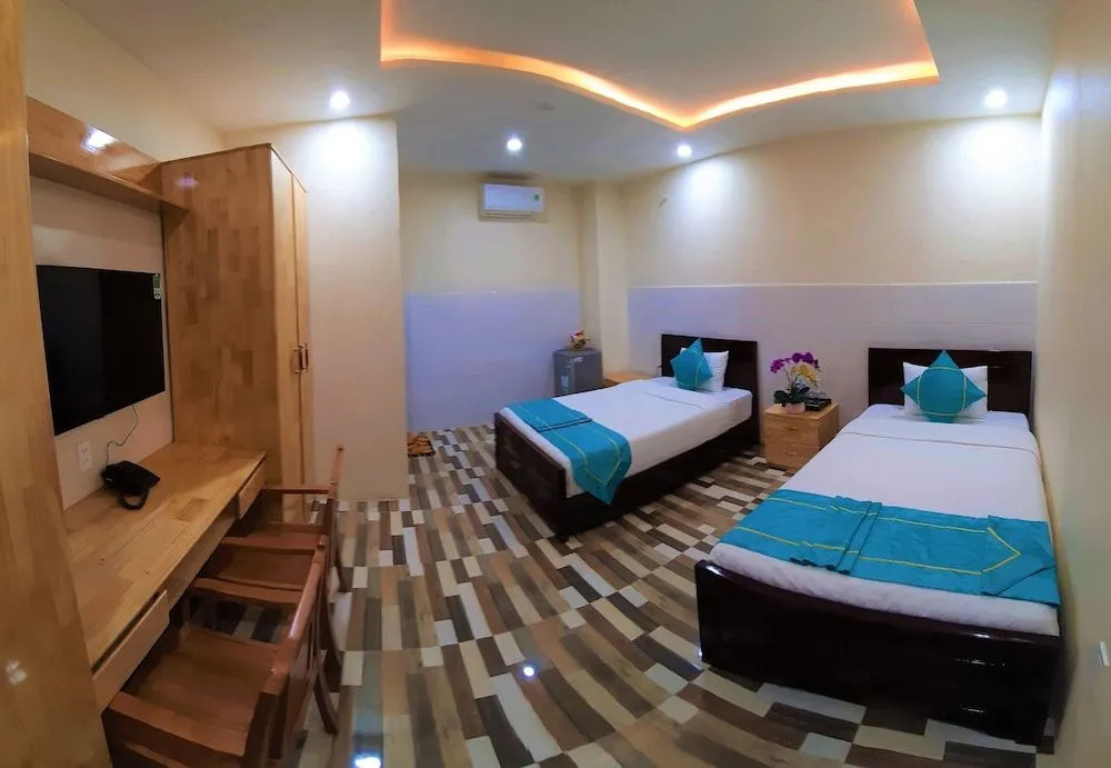 Hồng Hạc Hotel