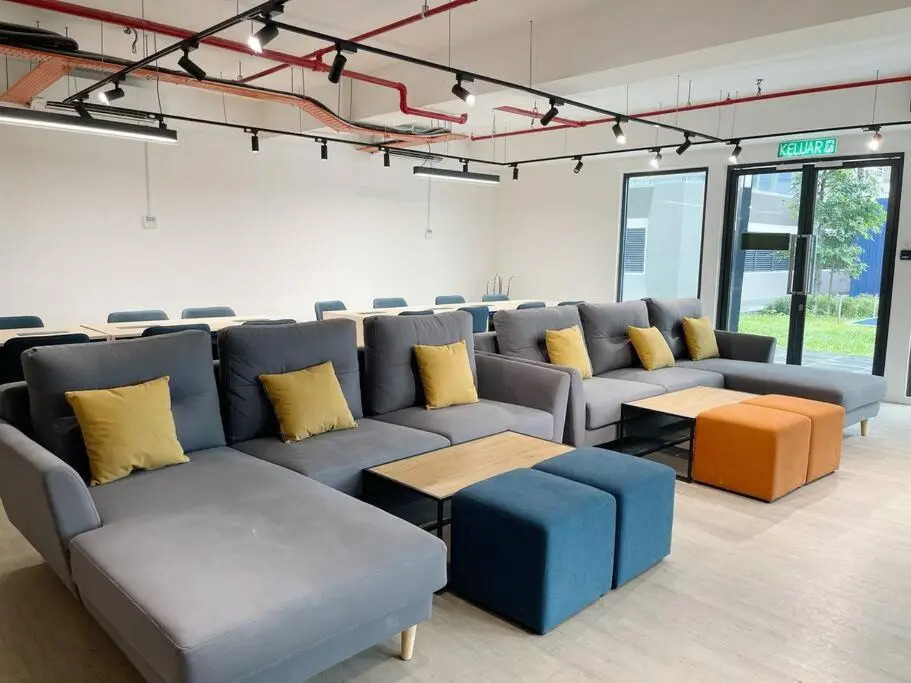 #HS 2Bedroom S&THomez 盛婷民宿 Horizon Suite WiFi&NetFlix KLIA