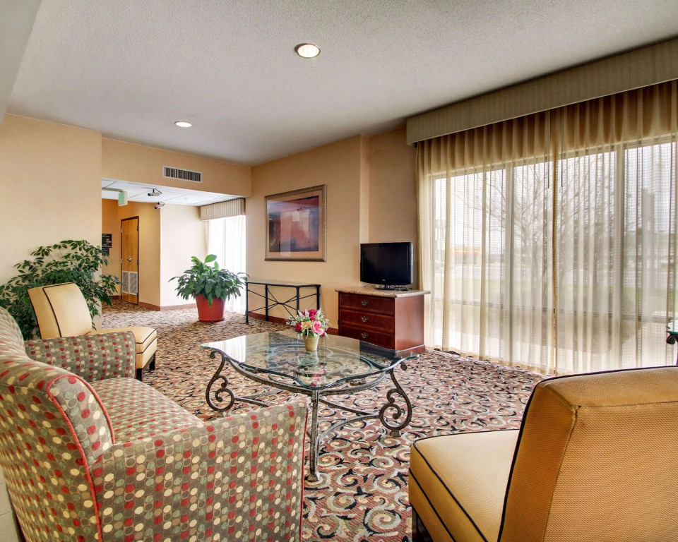 Quality Inn & Suites Hattiesburg North