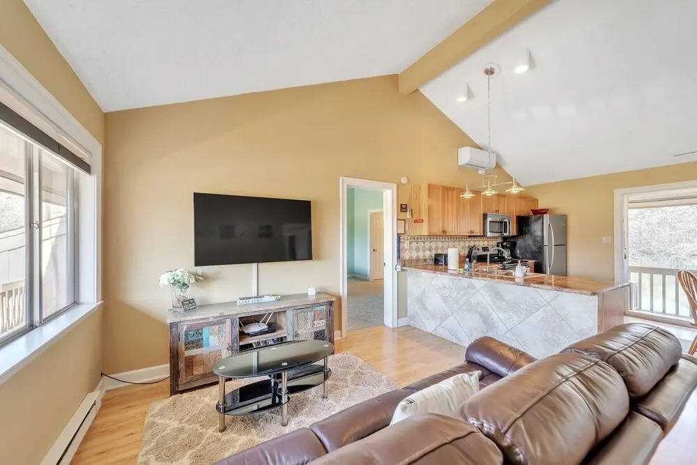 Rumbling Bald Resort-fairway Villa On Bald Mountain Lake-mountain Views 2 Bedroom Condo by Sunscape Property Management