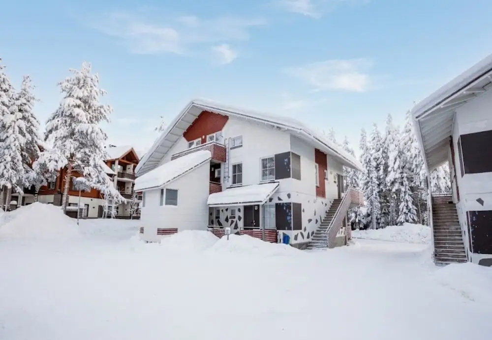 Modern 3BR Apt Next to Ski Slopes