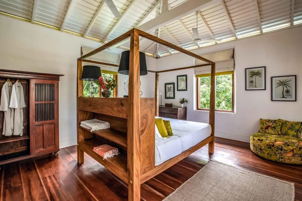 Luxurious 07 Bedroom Hilltop Villa With Private Gym