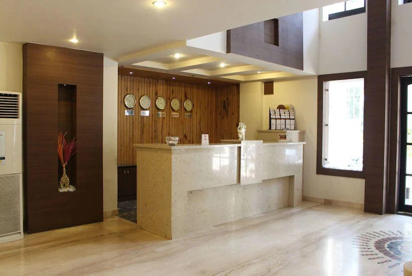 Royal Windsor Hotel