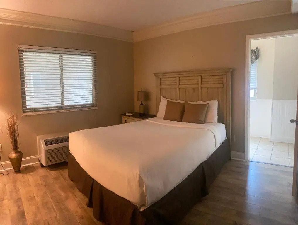 River Place Condos 101 2BD