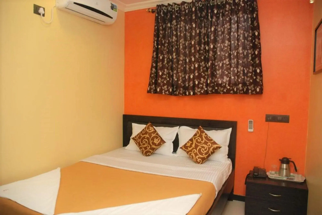 Hotel Cosmo
