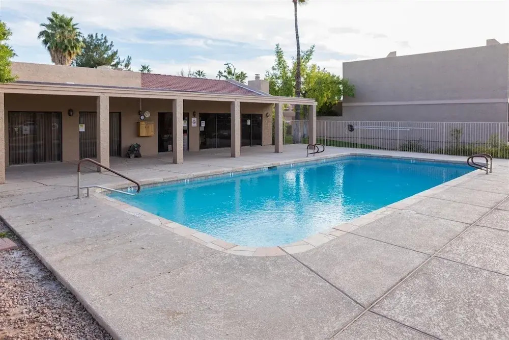 2524 Mesa