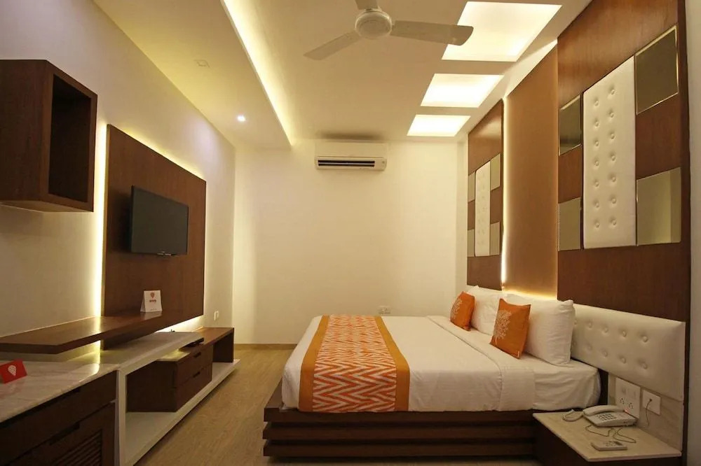 Royal Residence Cyber City