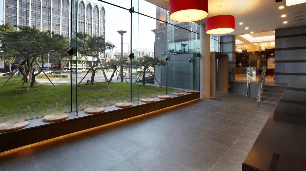 Eldis Regent Hotel