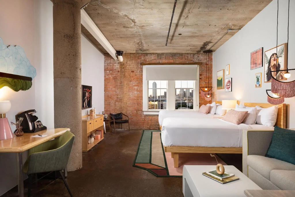 Canvas Hotel Dallas