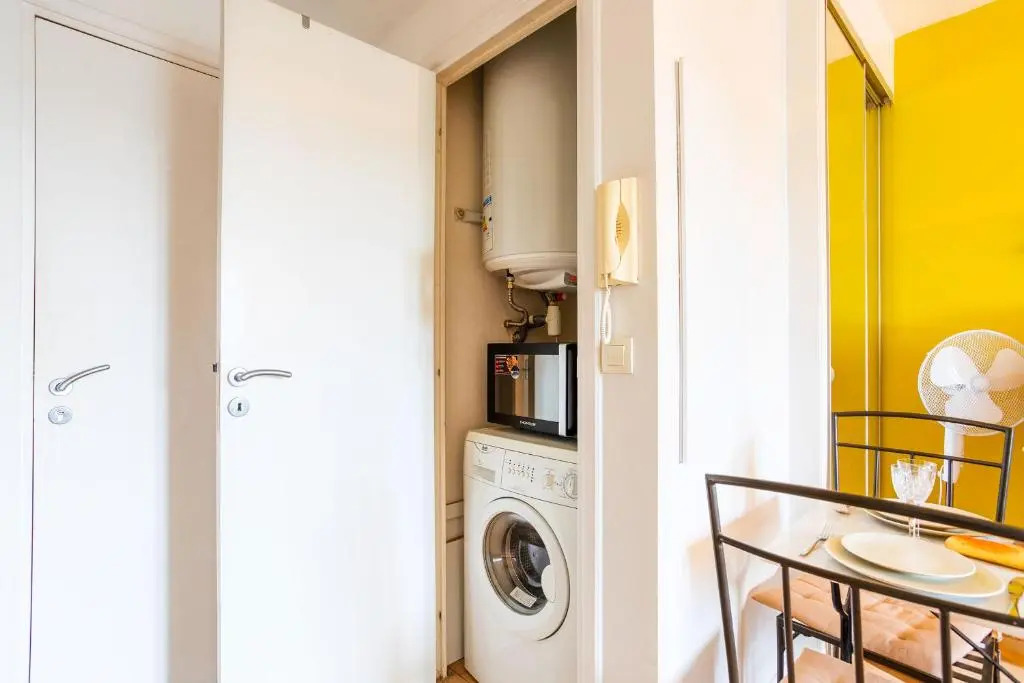 HUGO PARK AP4221 by Riviera Holiday Homes