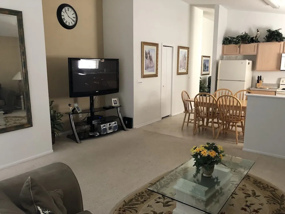 Lovely 4 Bed Home with Private Pool in Disney Area HL138EVD