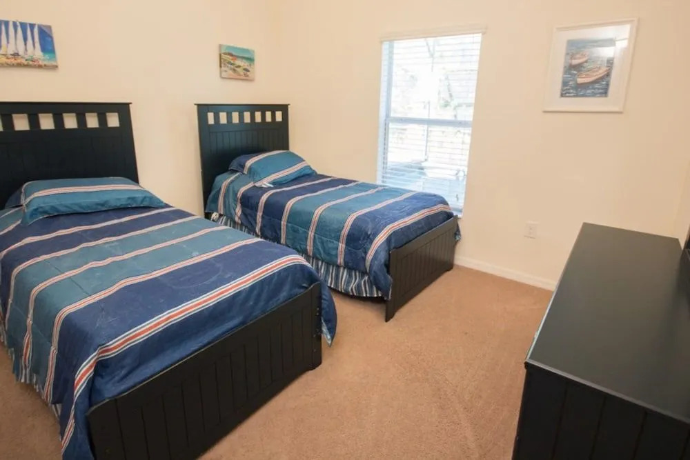 Veranda Palms 4458