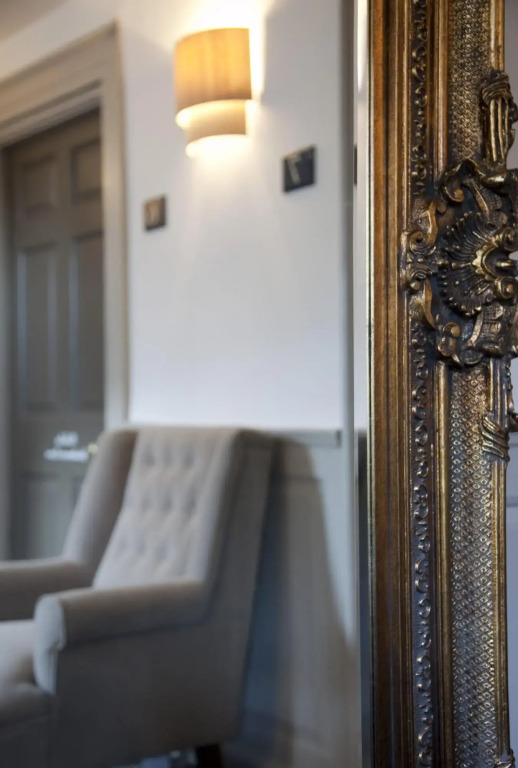 Vanbrugh House Hotel