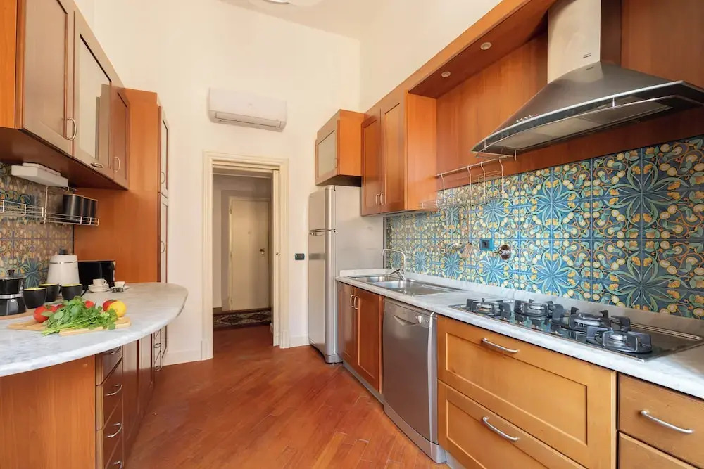 EVE Luxury Apartments Pantheon