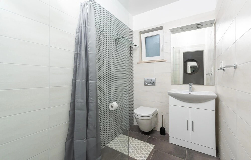 Nice Home in Pavicini With Outdoor Swimming Pool, Wifi and 4 Bedrooms