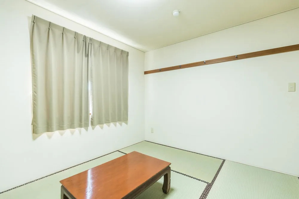 OYO Business Hotel Kaigansou Gamagori