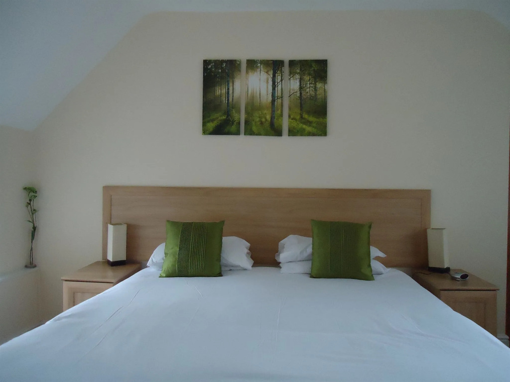 The Limes Country Lodge Hotel & Admiral Restaurant