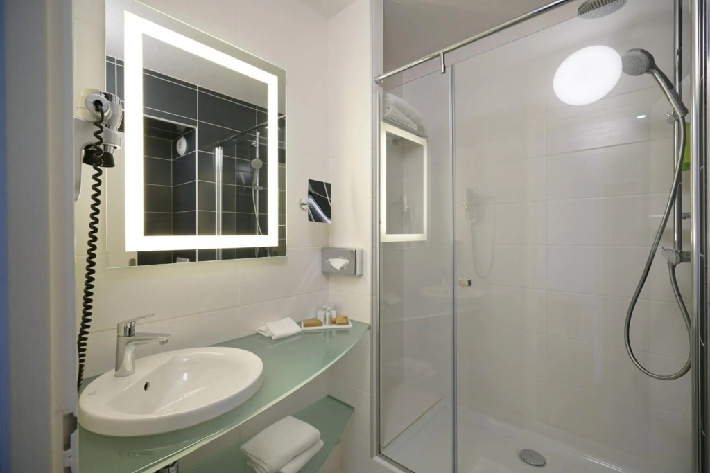 Ibis Styles Lyon Gorge de Loup Saphir