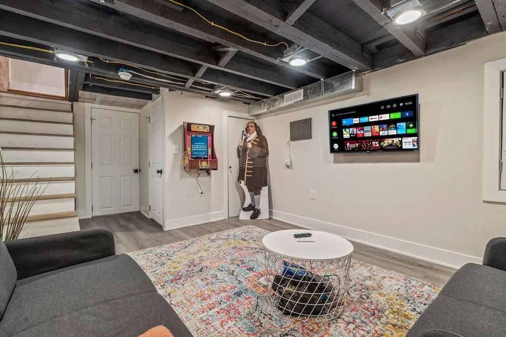Trendy & Cozy Fishtown Game Room