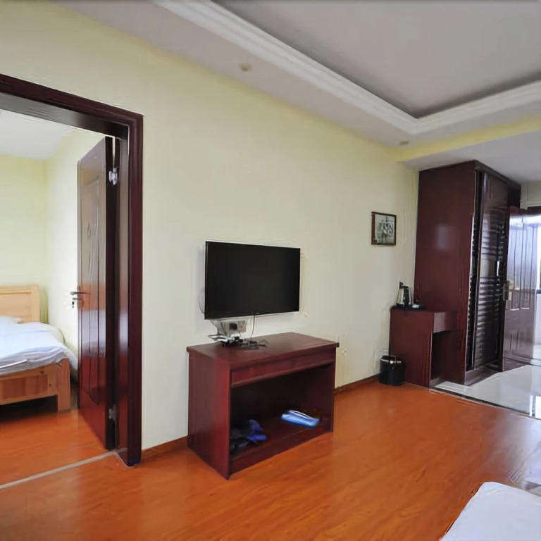 Minhang Zhixing Express Hotel