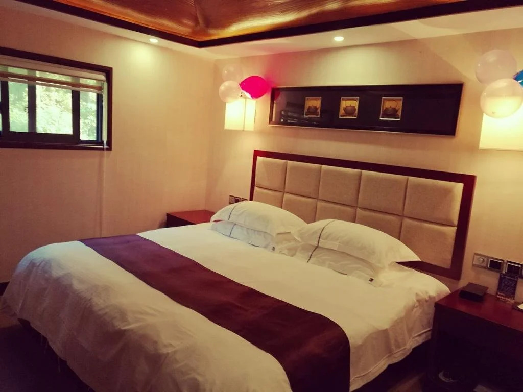 Hangzhou Longlin Shanju Yangsheng Resort