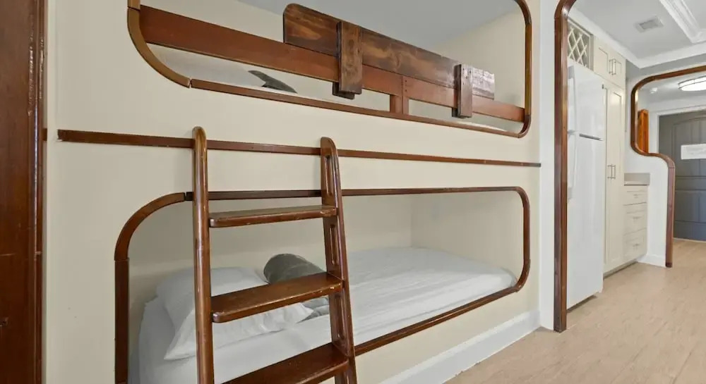 Mariners Boathouse and Beach Resort by CoolVacay