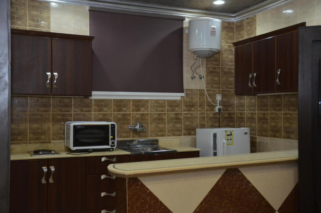 منـازل الماسة للشقق المخدومة بريدة