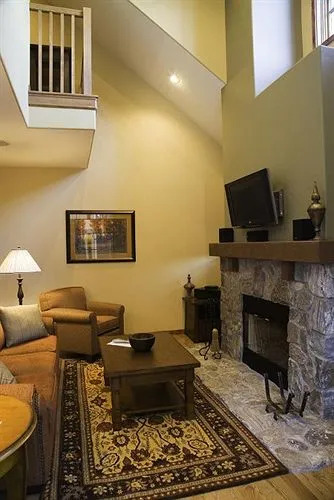 Valet Vacation Rentals at Tamarack Resort
