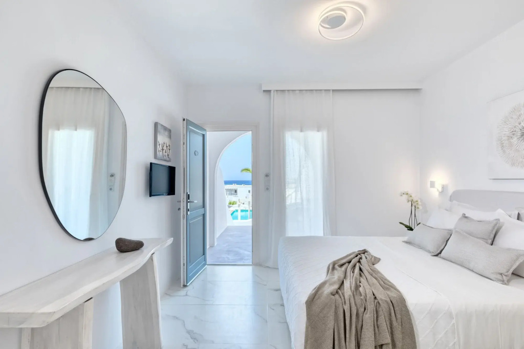 Lilly Residence-All Sea View Suites, Adults Only