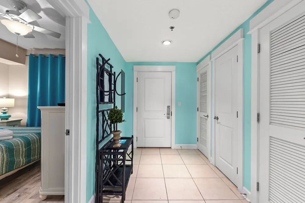 Grand Panama Beach Resort - Pet Friendly Condos by Panhandle Getaways