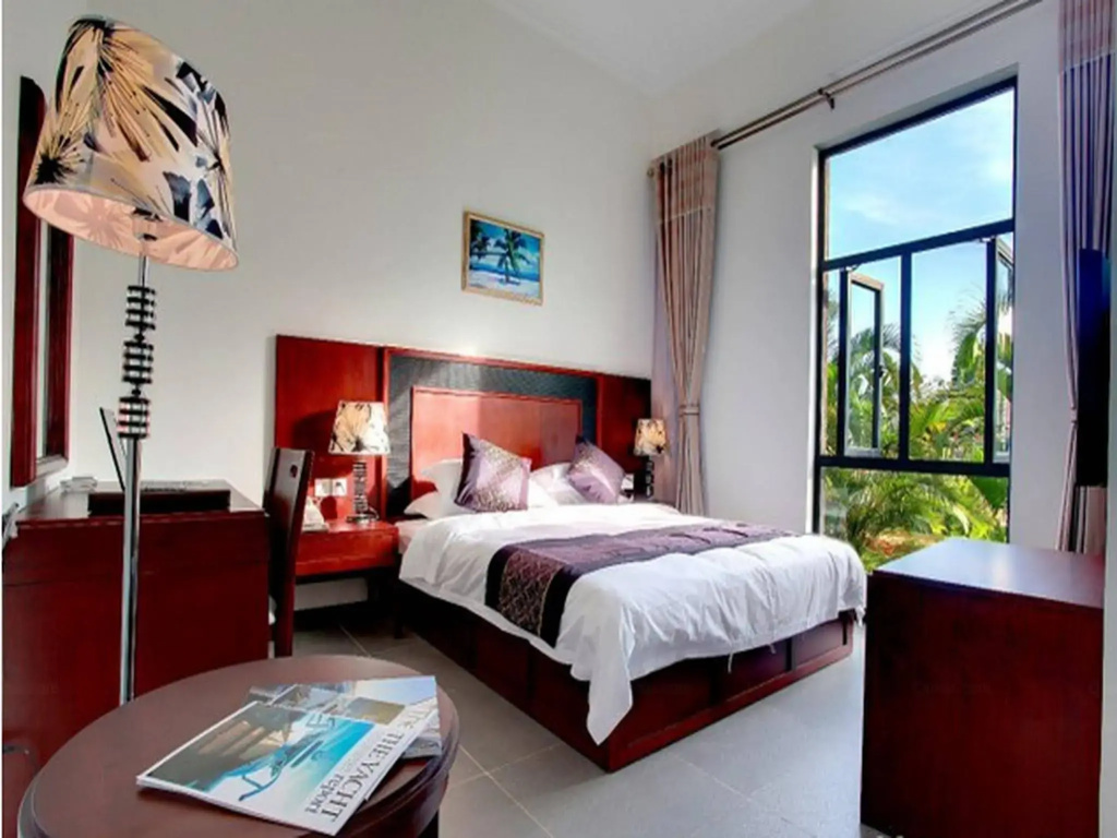 Huating Business Hotel
