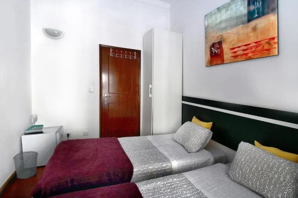 Bisengototo Homestay