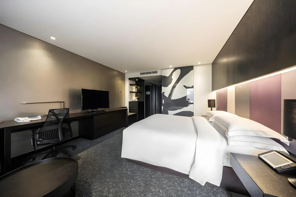 Swiss Grand Hotel 