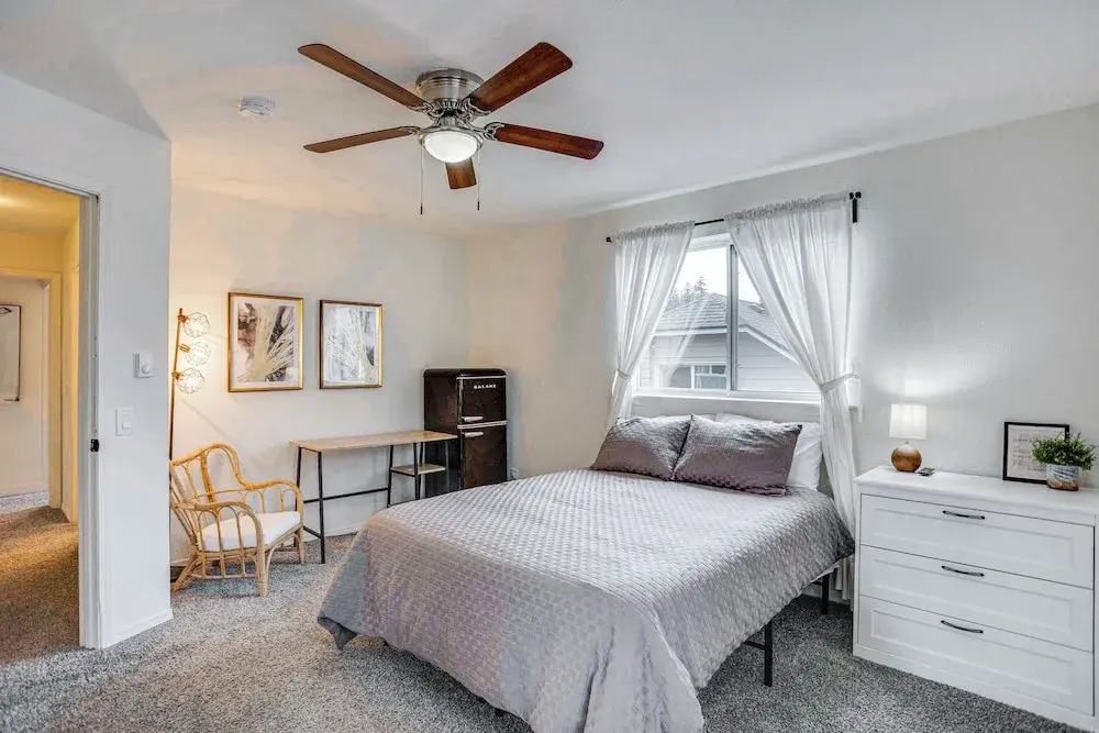 Charming Tacoma Vacation Rental: 2 Mi to Downtown!