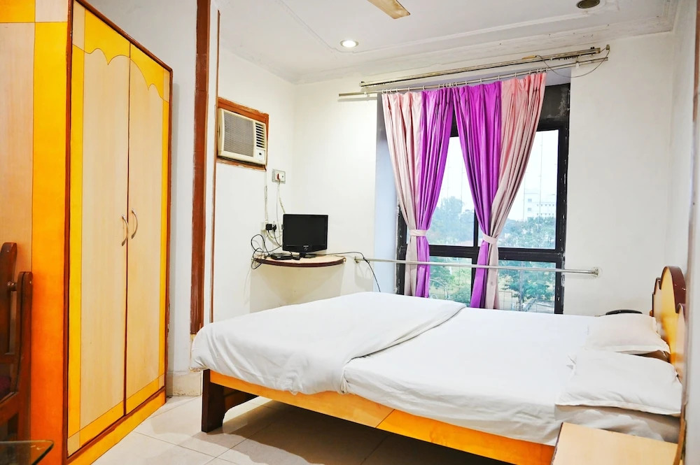 Hotel Priyanka International