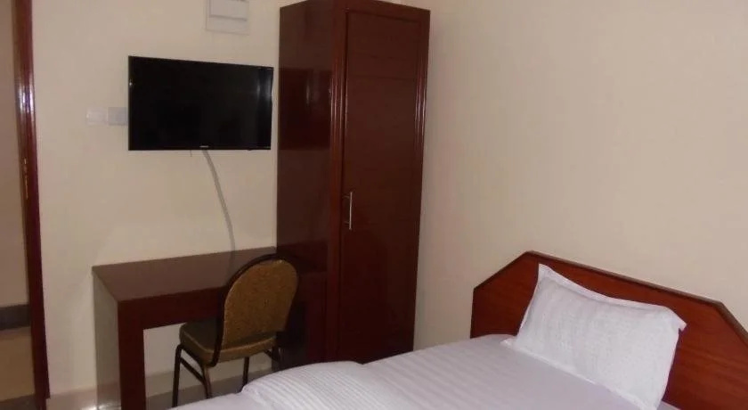Royal Residence Hotel