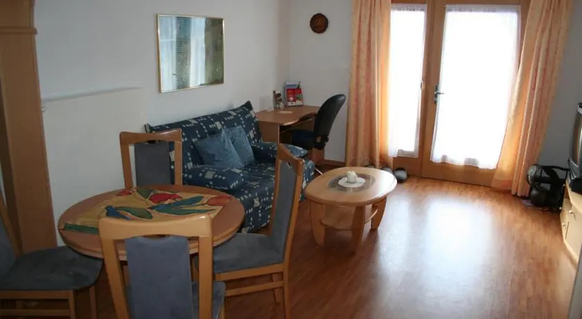 Haus Residence