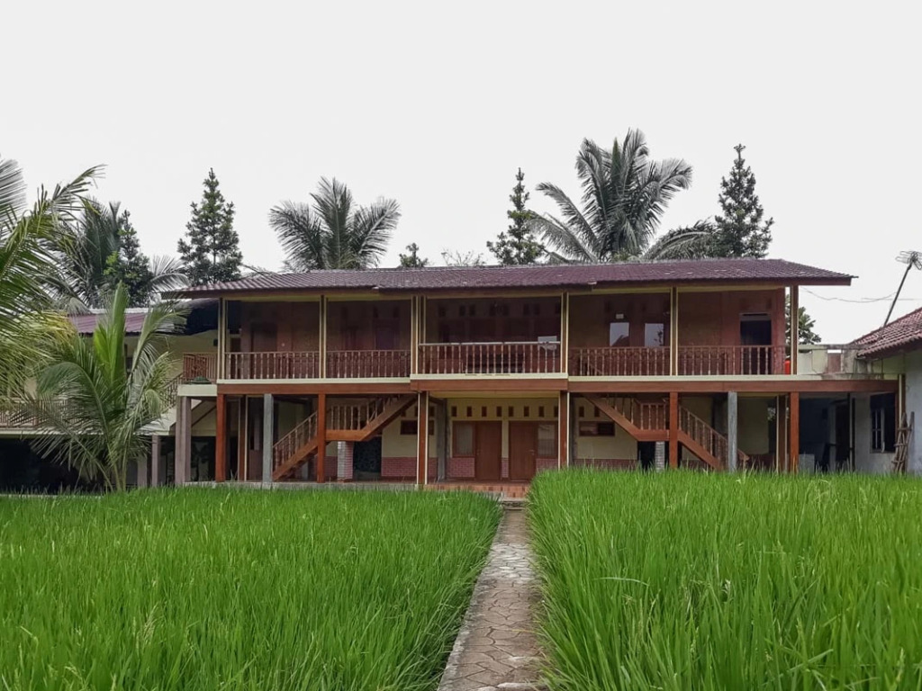 Pendopo Alam Safira RedPartner